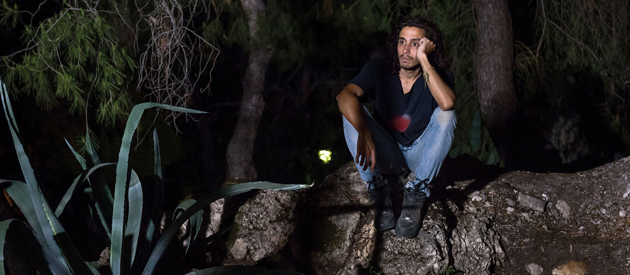 Focus on the artwork.