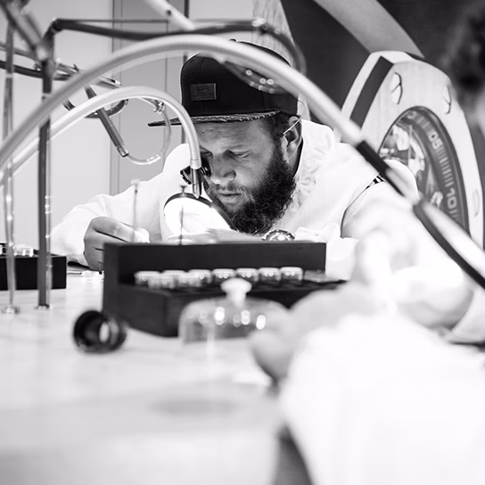 Andrew Johnston in visita alla Manifattura Audemars Piguet