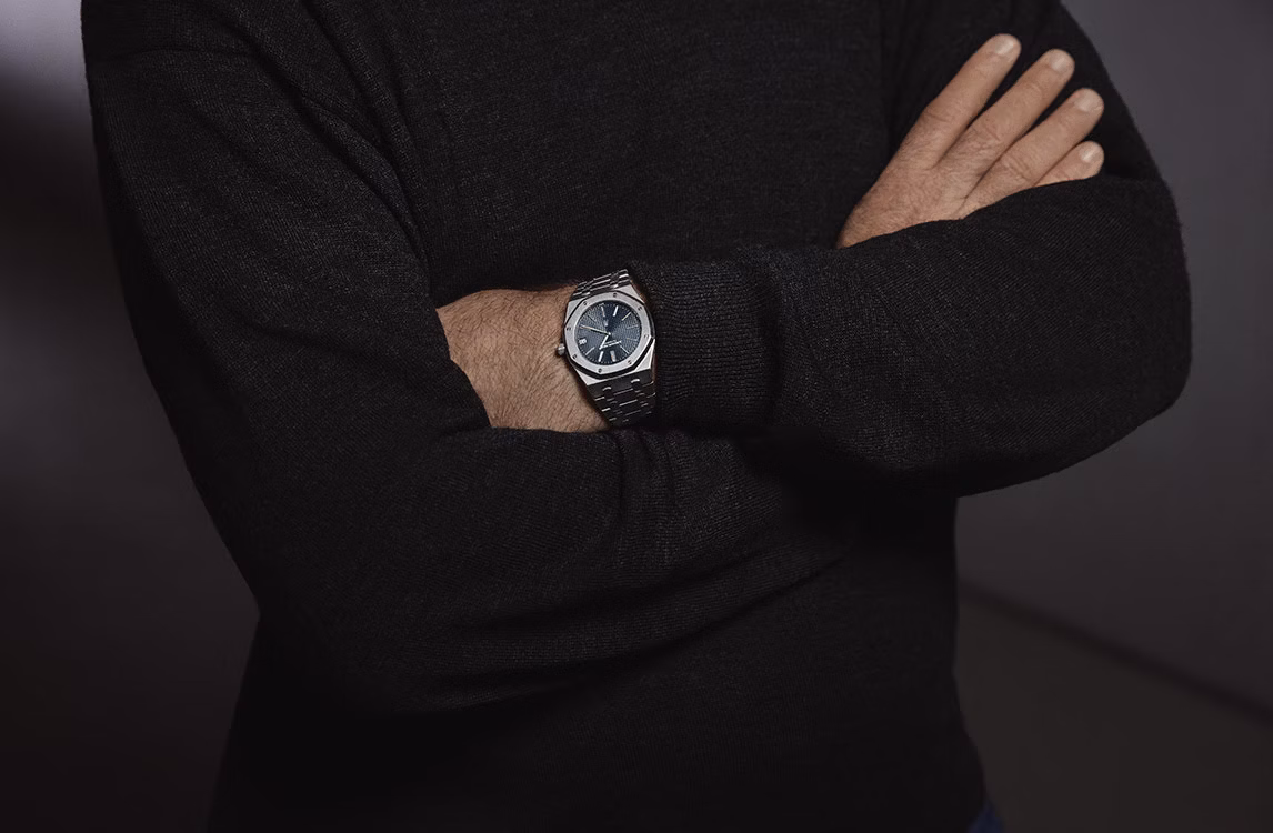 Un orologio Royal Oak indossato da un esperto.