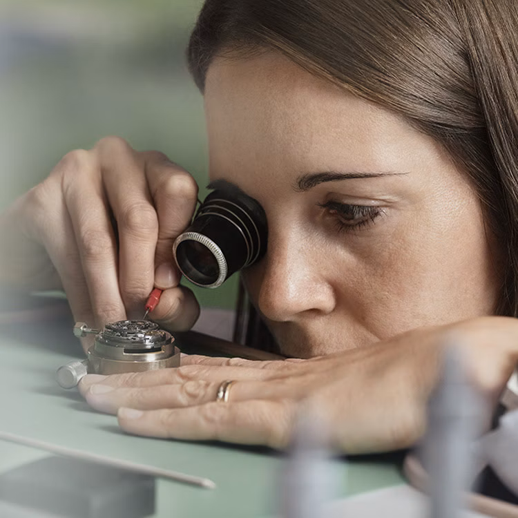 Watchmaker at the Grande Complication Atelier, in the museum Musée Atelier Audemars Piguet, Le Chenit, Switzerland.