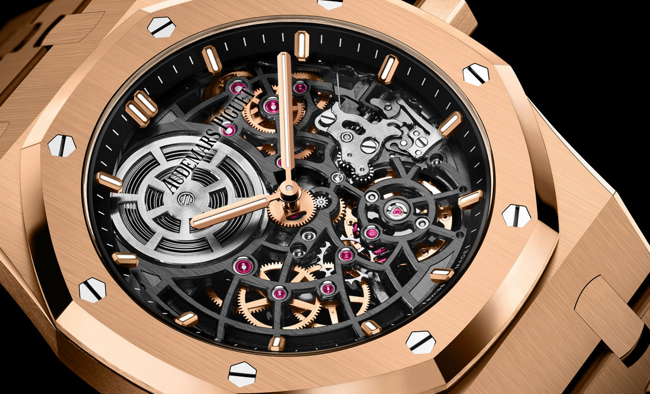 Close up of a Royal Oak « Jumbo » Extra-Thin