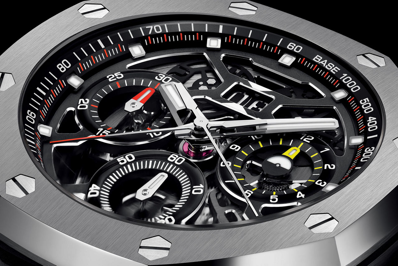 Gros plan d’un cadran de Royal Oak Concept Chronographe Rattrapante GMT Grande Date.