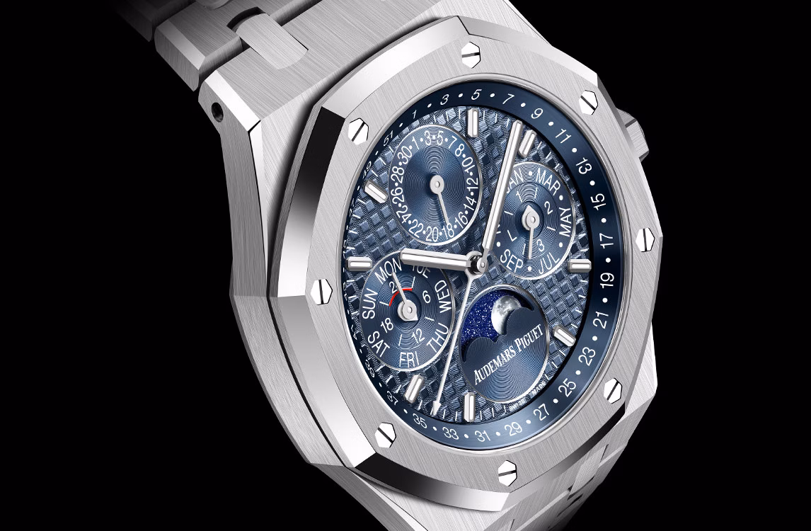 Royal Oak皇家橡樹系列腕錶特寫