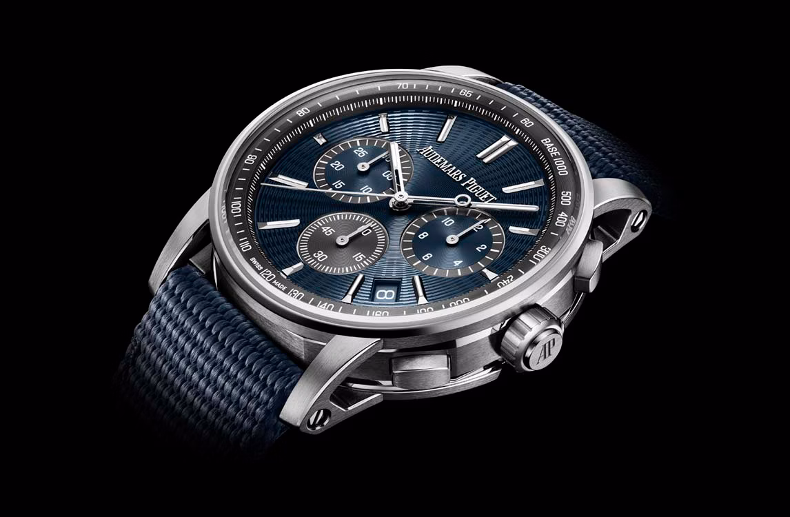 Primo piano di un orologio Code 11.59 by Audemars Piguet.