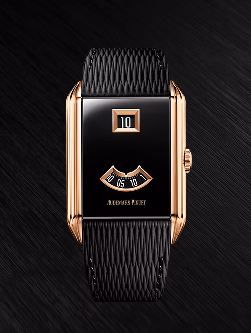 Крупный план часов Neo Frame Jumping Hour.