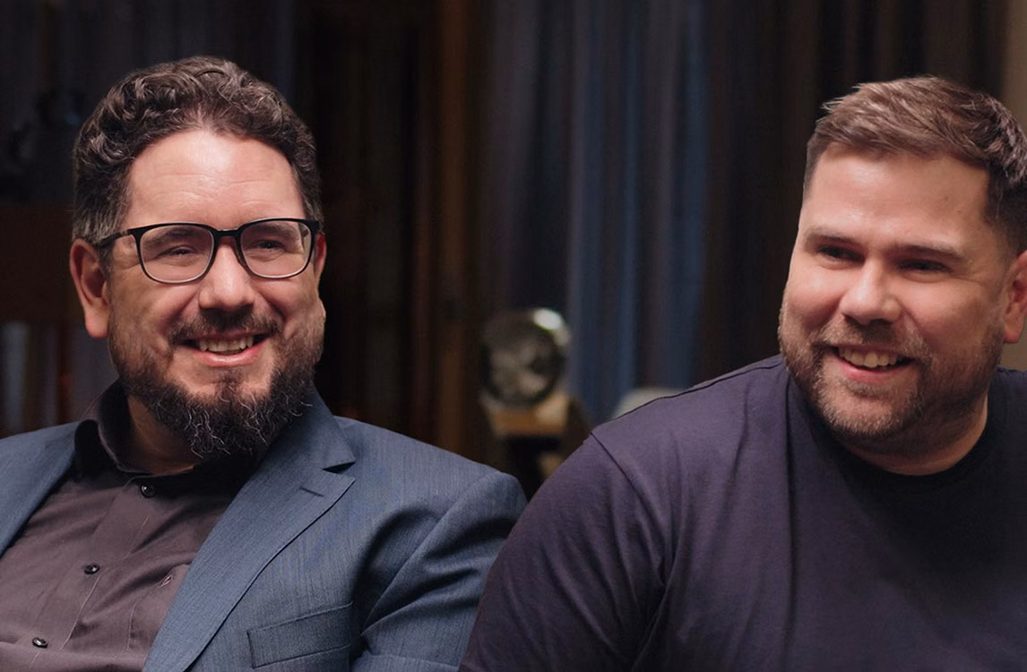 AP talks con nico leonard