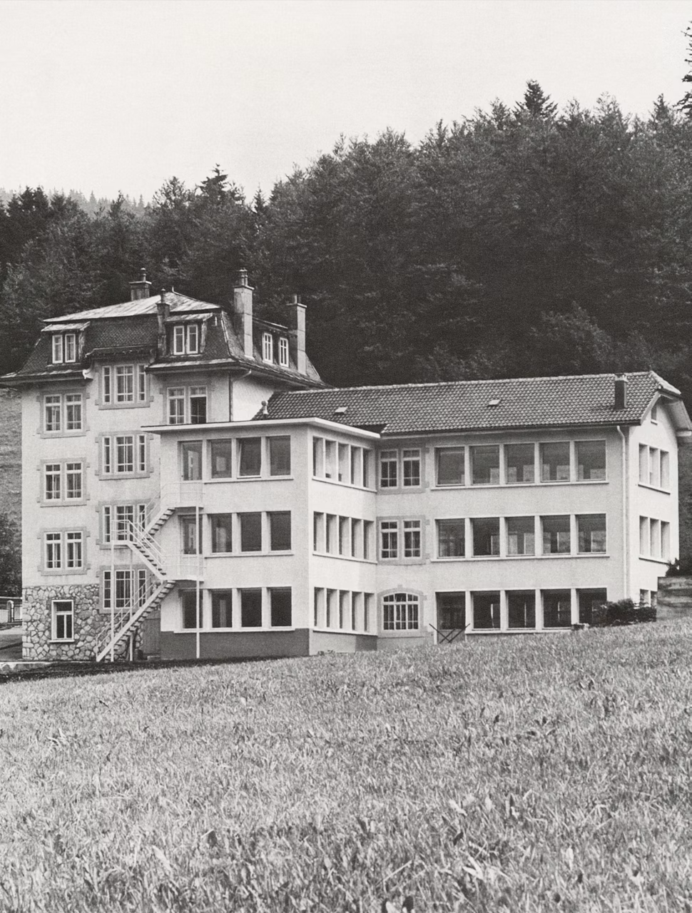 1969年爱彼在布拉苏丝的总部所在地