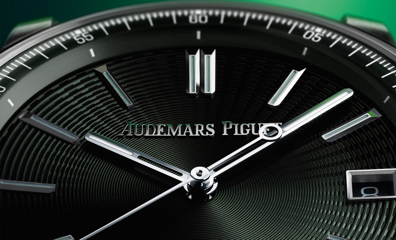 Primo piano del quadrante di un Code 11.59 by Audemars Piguet.