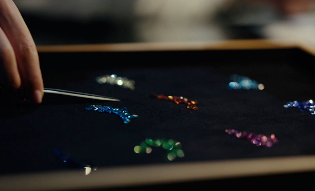 Eine Auswahl von Edelsteinen.