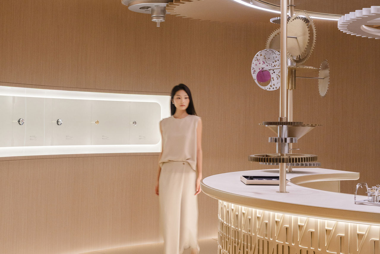 Vista interior de una boutique Audemars Piguet.