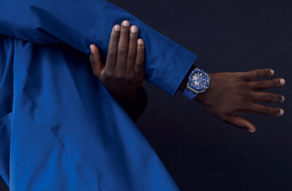 A model wearing a Royal Oak Offshore watch.