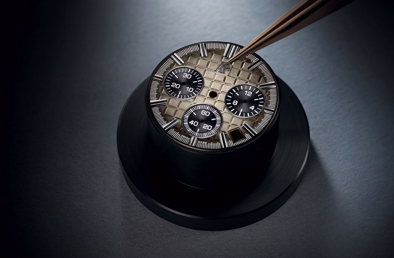 Photo « savoir-faire » d’une montre Royal Oak Offshore