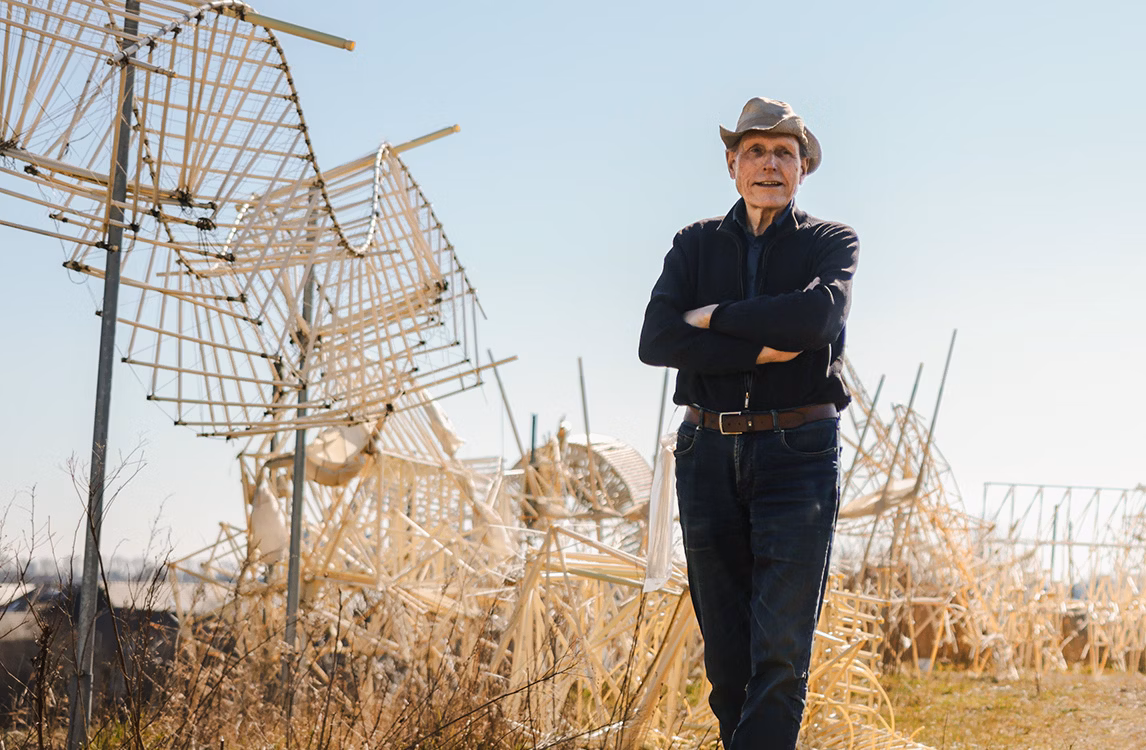 Porträt des Künstlers.